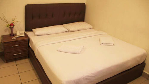 One Hotel Sadong Jaya Kota Kinabalu Dış mekan fotoğraf
